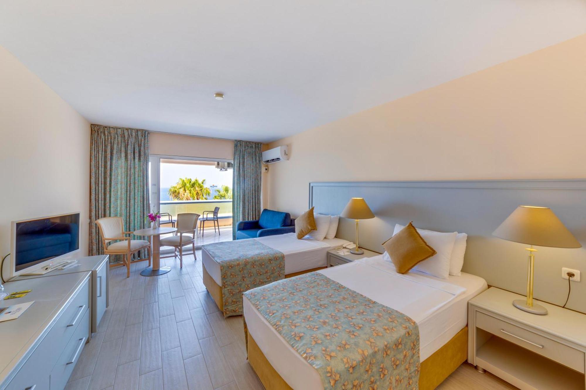Resort The Grand Blue Sky International Kuşadası