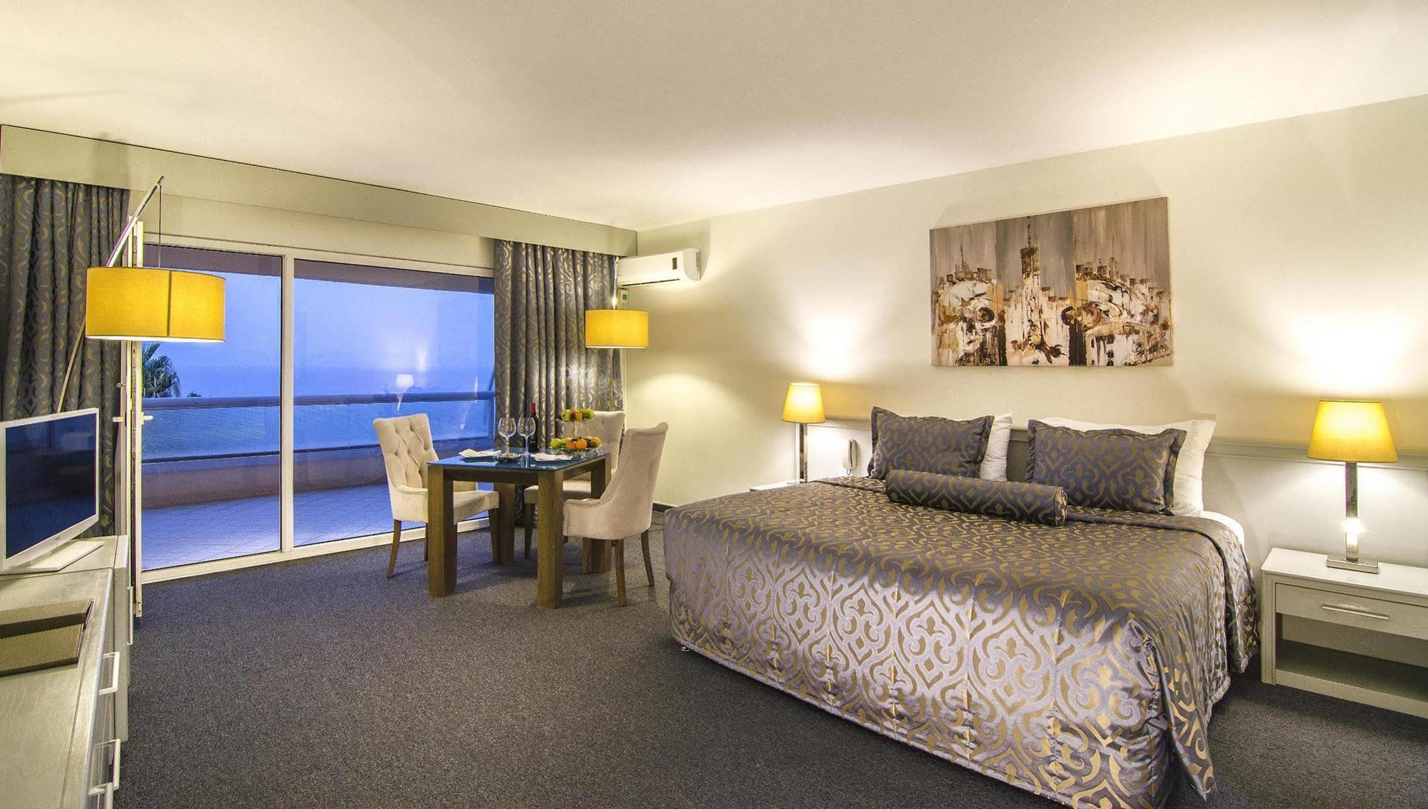 Resort The Grand Blue Sky International Kuşadası
